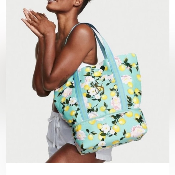 NWT Victoria’s Secret Beach, tote cooler bag - Picture 3 of 10